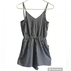 DIVIDED H&M Summer Striped Romper, Blue and White - Size XS